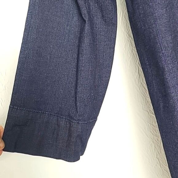 Motto Dark Wash Denim Top with Shirred Elastic, Hidden Snap Buttons, Size Small - Picture 4 of 11